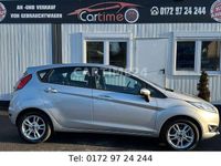 Gebraucht Ford Fiesta Trend 101 PS (74 kW) 2015 Silber Limousine