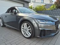 Gebraucht Audi TT Roadster S-Line 197 PS (144 kW) 2019 Grau Cabrio