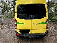 Używany Mercedes Sprinter 150 KM (110 kW) 2007 Żółty