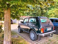 Gebraucht Lada niva 83 PS (61 kW) 2013 Grün SUV