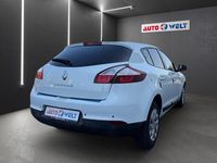 Gebraucht Renault Mégane Authentique 110 PS (80 kW) 2015 Weiß Limousine