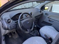 Usata Ford Fiesta 80 CV (58 kW) 2002 Nero Utilitaria