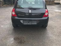 Gebraucht Renault Clio II 70 PS (51 kW) 2009 Schwarz Kleinwagen