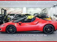 Gebraucht Ferrari 296 662 PS (486 kW) 2025 Rot Cabrio