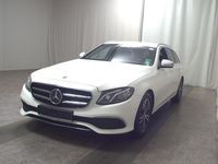 Gebraucht Mercedes E220 Avantgarde 194 PS (142 kW) 2019 Weiss Kombi