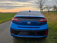 Gebraucht Hyundai Ioniq 140 PS (102 kW) 2017 Blau Kleinwagen