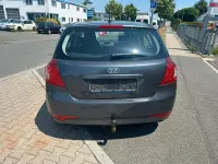 Gebraucht Kia Ceed Vision 125 PS (91 kW) 2011 Grau Kleinwagen