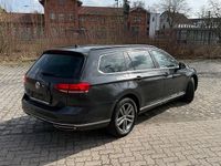 Gebraucht VW Passat Comfortline 190 PS (139 kW) 2018 Grau Kombi