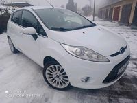 Gebraucht Ford Fiesta 60 PS (44 kW) 2011 Weiß Kleinwagen