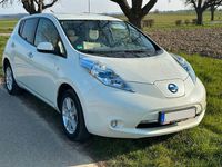 Gebraucht Nissan Leaf Acenta 80 kW (109 PS) 2013 Weiß Kleinwagen
