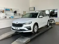 Neu Skoda Scala Selection 95 PS (69 kW) 2025 Andere farbe Kleinwagen