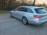 Gebraucht Mercedes E200 184 PS (135 kW) 2017 Schwarz Kombi