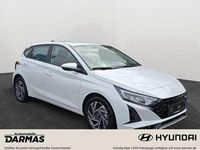 Gebraucht Hyundai i20 Trend 101 PS (74 kW) 2024 Weiß Limousine