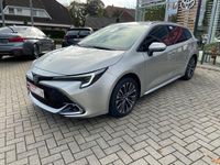 Gebraucht Toyota Corolla Team 141 PS (103 kW) 2024 Silber Kombi