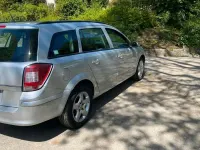Gebraucht Opel Astra 120 PS (88 kW) 2008 Silber Kleinwagen