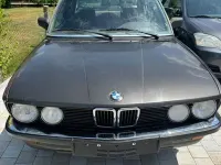 Gebraucht BMW 525 122 PS (89 kW) 1985 Grau Limousine