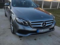 Gebraucht Mercedes E220 194 PS (142 kW) 2018 Silber Limousine