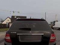Gebraucht Mercedes C220 Elegance 170 PS (125 kW) 2012 Kombi
