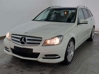 Gebraucht Mercedes C180 156 PS (114 kW) 2012 Weiß Kombi