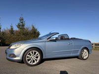 Gebraucht Opel Astra Cabriolet Cosmo 140 PS (102 kW) 2007 Aeroblau mi2 Cabrio