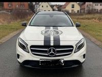 Gebraucht Mercedes GLA200 156 PS (114 kW) 2016 Weiß SUV