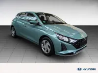 Gebraucht Hyundai i20 Select 101 PS (74 kW) 2025 Gruen Kleinwagen