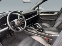Gebraucht Porsche Cayenne E-Hybrid 470 PS (345 kW) 2024 Silber SUV