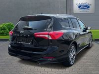 Gebraucht Ford Focus Titanium 125 PS (91 kW) 2019 Iridiumschwarz metallic Kombi
