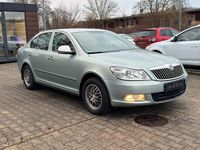 Gebraucht Skoda Octavia Ambiente 160 PS (117 kW) 2011 Grün Limousine