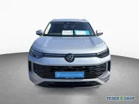 Gebraucht VW Tayron Life 150 PS (110 kW) 2025 Oyster silver metallic SUV