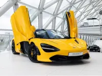 Gebraucht McLaren 720S 721 PS (530 kW) 2021 Gelb Cabrio