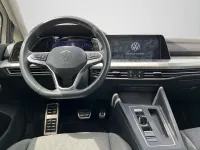 Gebraucht VW Golf VIII Move 116 PS (85 kW) 2024 Ivory silver metallic (metallic) Limousine