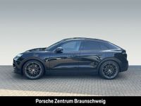 Gebraucht Porsche Macan 380 kW (517 PS) 2024 Tiefschwarzmetallic SUV