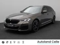 Gebraucht BMW 530 M Sport 286 PS (210 kW) 2023 Grau Limousine