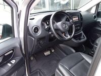 Usado Mercedes Vito 190 HP (139 kW) 2016 Prateado Van
