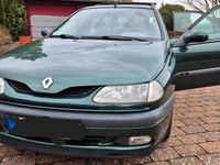 Gebraucht Renault Laguna 90 PS (66 kW) 1997 Grün Kombi