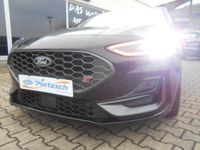 Używany Ford Focus ST 280 KM (205 kW) 2024 Czarny Sedan/Limuzyna