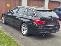 Gebraucht BMW 318 150 PS (110 kW) 2015 Schwarz Kombi