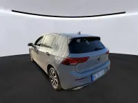 Gebraucht VW Golf VIII Active 150 PS (110 kW) 2023 Mondsteingrau Limousine