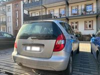Gebraucht Mercedes A180 109 PS (80 kW) 2009 Silber Kleinwagen