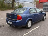 Second-hand Opel Vectra 122 CP (89 kW) 2002 Albastru Berlinǎ
