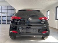 gebraucht Hyundai i20 1.2 Style SITZHEIZUNG/KAMERA/NAVI