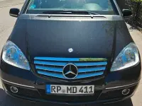 Gebraucht Mercedes A160 Avantgarde 95 PS (69 kW) 2012 Schwarz Kleinwagen