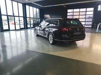 Gebraucht VW Passat Highline 280 PS (205 kW) 2017 Grau Kombi