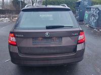 Gebraucht Skoda Fabia Style 90 PS (66 kW) 2015 Braun Kleinwagen