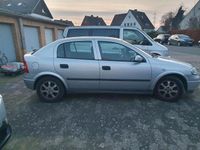 Gebraucht Opel Astra 84 PS (61 kW) 2001 Silber Limousine