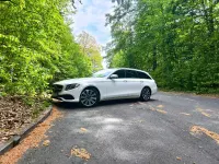 Gebraucht Mercedes E220 194 PS (142 kW) 2017 Weiß Kombi