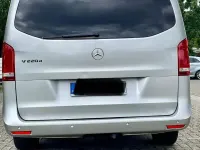 Gebraucht Mercedes V220 Edition 163 PS (119 kW) 2018 Grau Van / Kleinbus