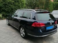 Gebraucht VW Passat Exclusive 140 PS (102 kW) 2013 Blau Kombi