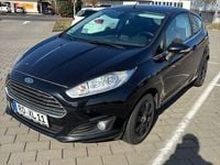Gebraucht Ford Fiesta Titanium 101 PS (74 kW) 2015 Schwarz Kleinwagen